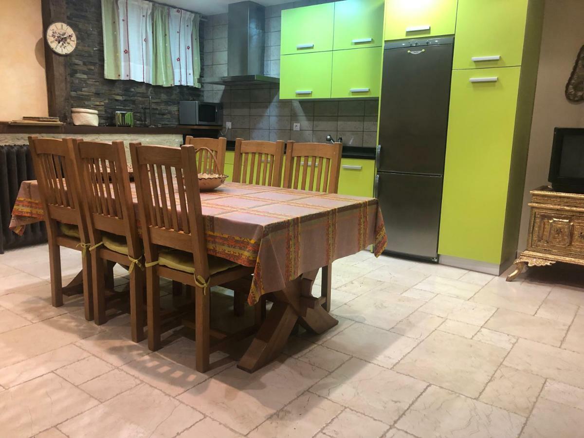 Apartamento Con Jardin Ezcaray Buitenkant foto